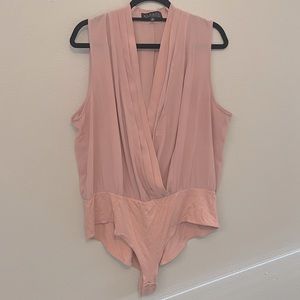 Blush pink Eloquii chiffon bodysuit, deep v, sleeveless, snap closure